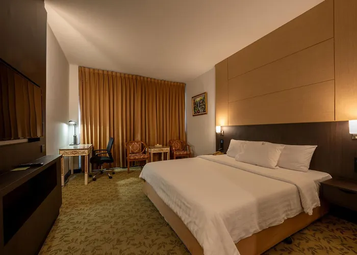 Ariston Hotel