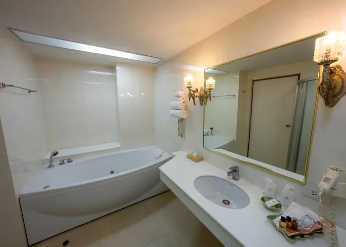 Ariston 4* Bangkok