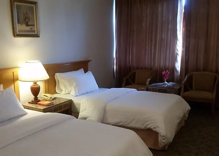 Ariston 4* Bangkok