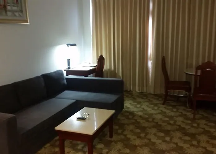 Hotel Ariston Bangkok