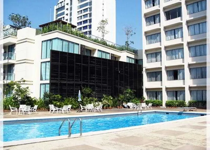 Ariston Hotel 4*